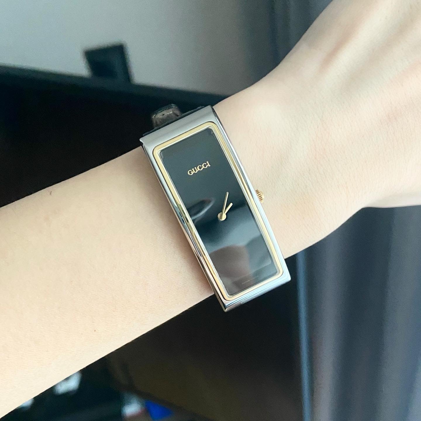 GUCCI 52000M