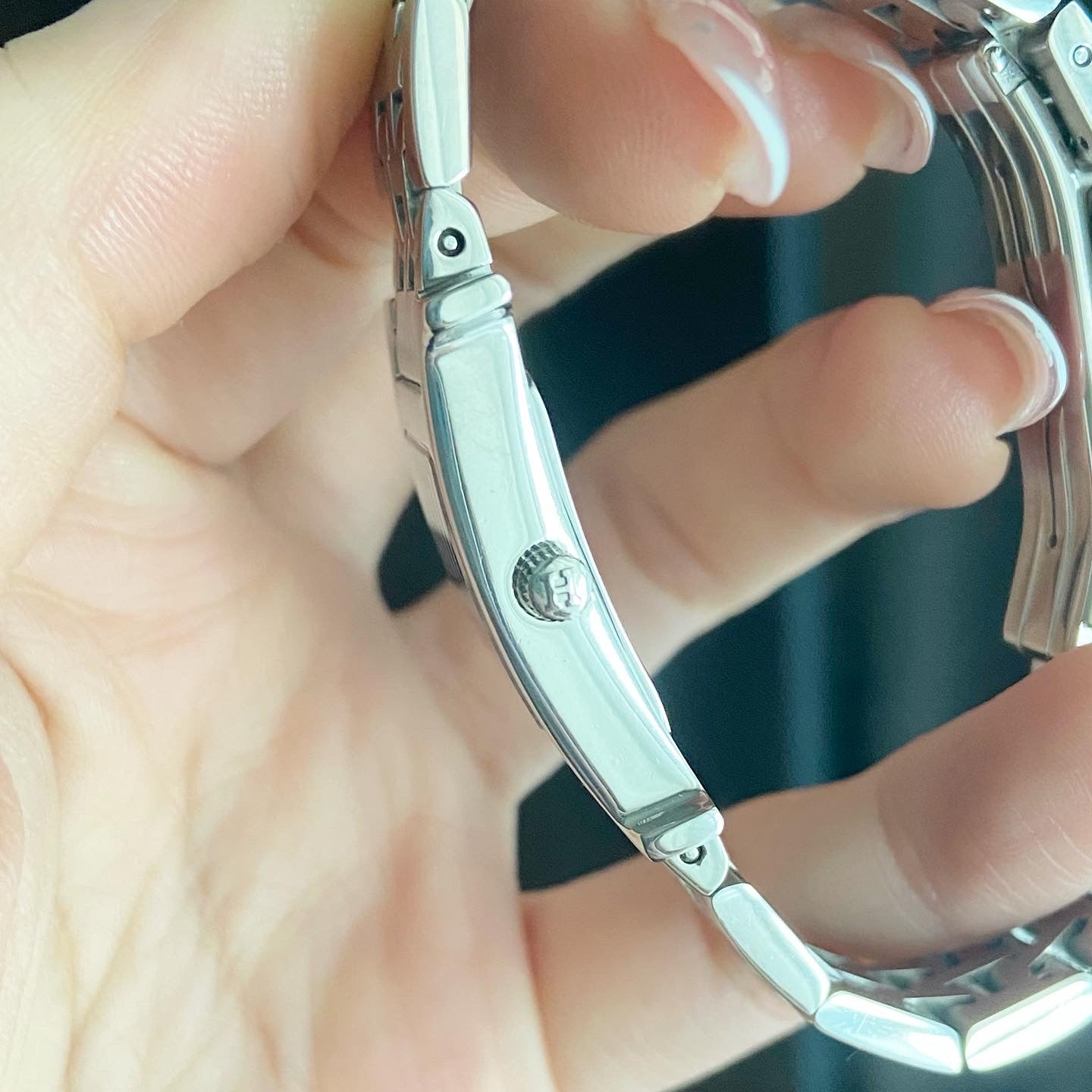 HERMÈS Heure H