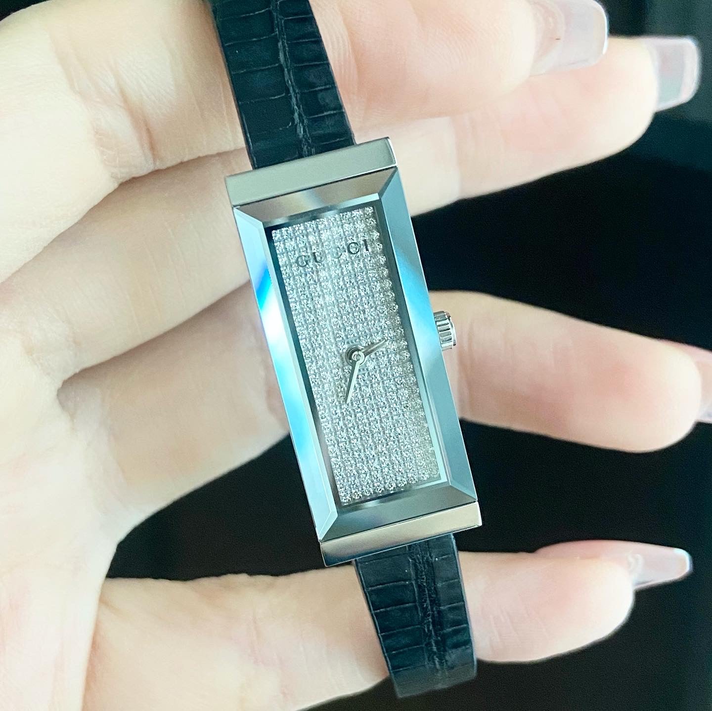 GUCCI G-Frame 202D