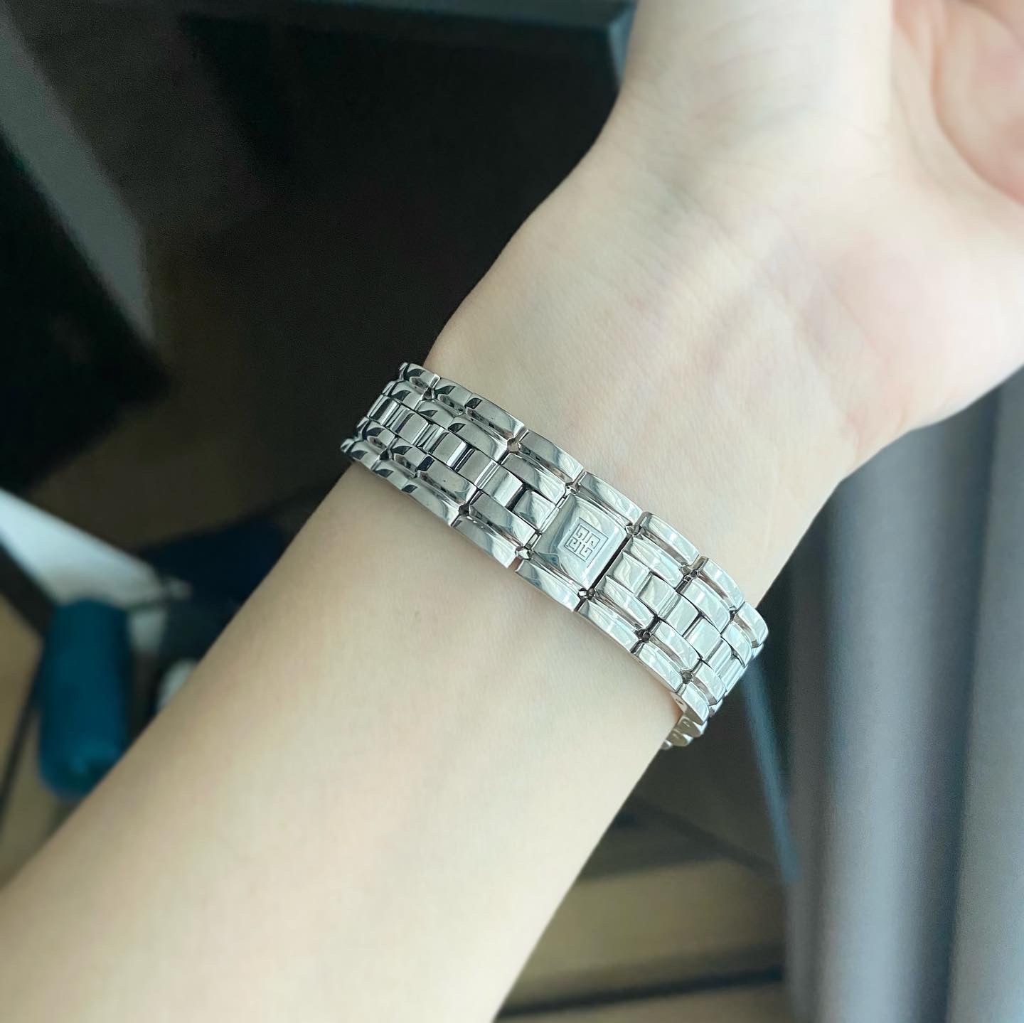 GIVENCHY APSARA