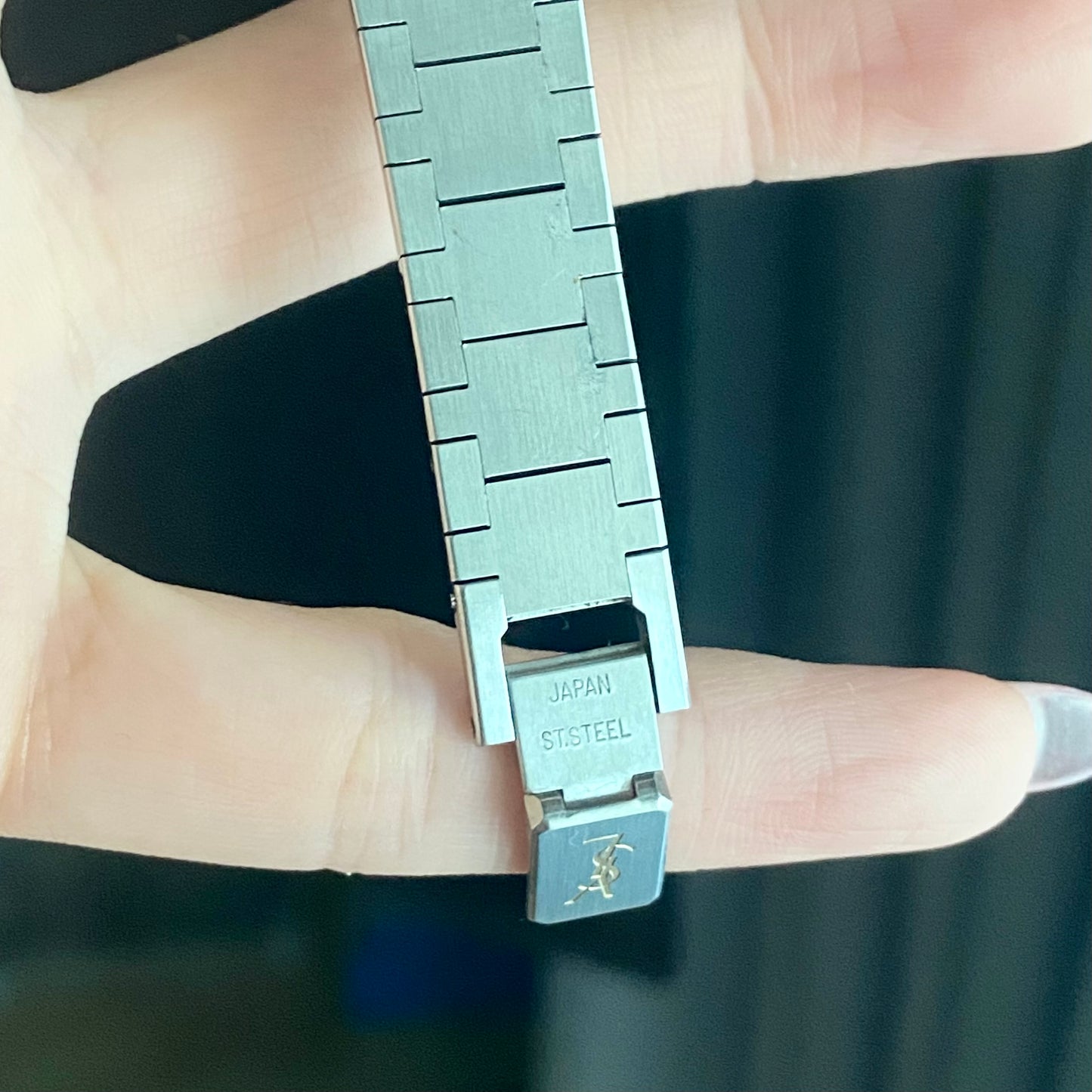 Yves Saint Laurent (Citizen)
