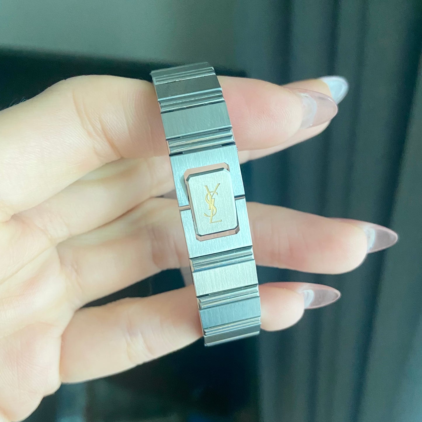 Yves Saint Laurent (Citizen)