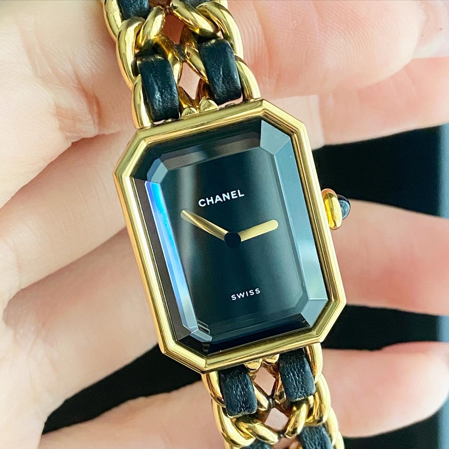 CHANEL The Première