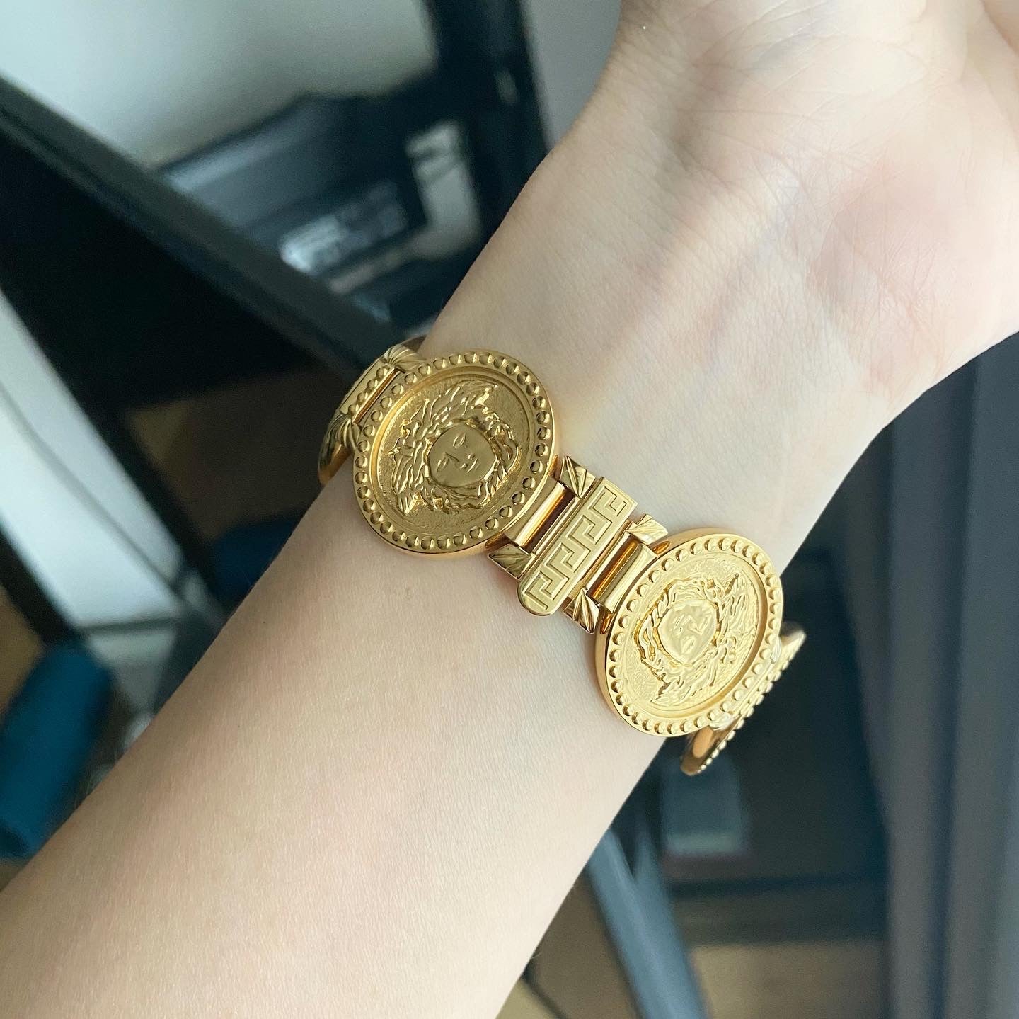 GIANNI VERSACE COIN