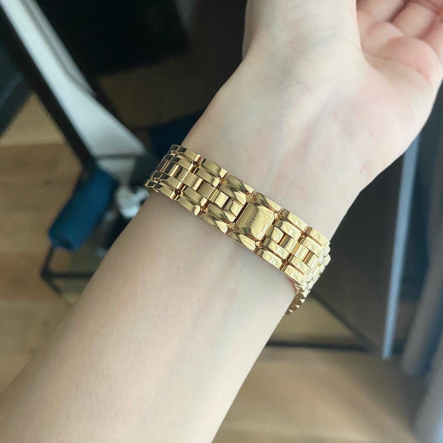 GIVENCHY APSARA GOLD