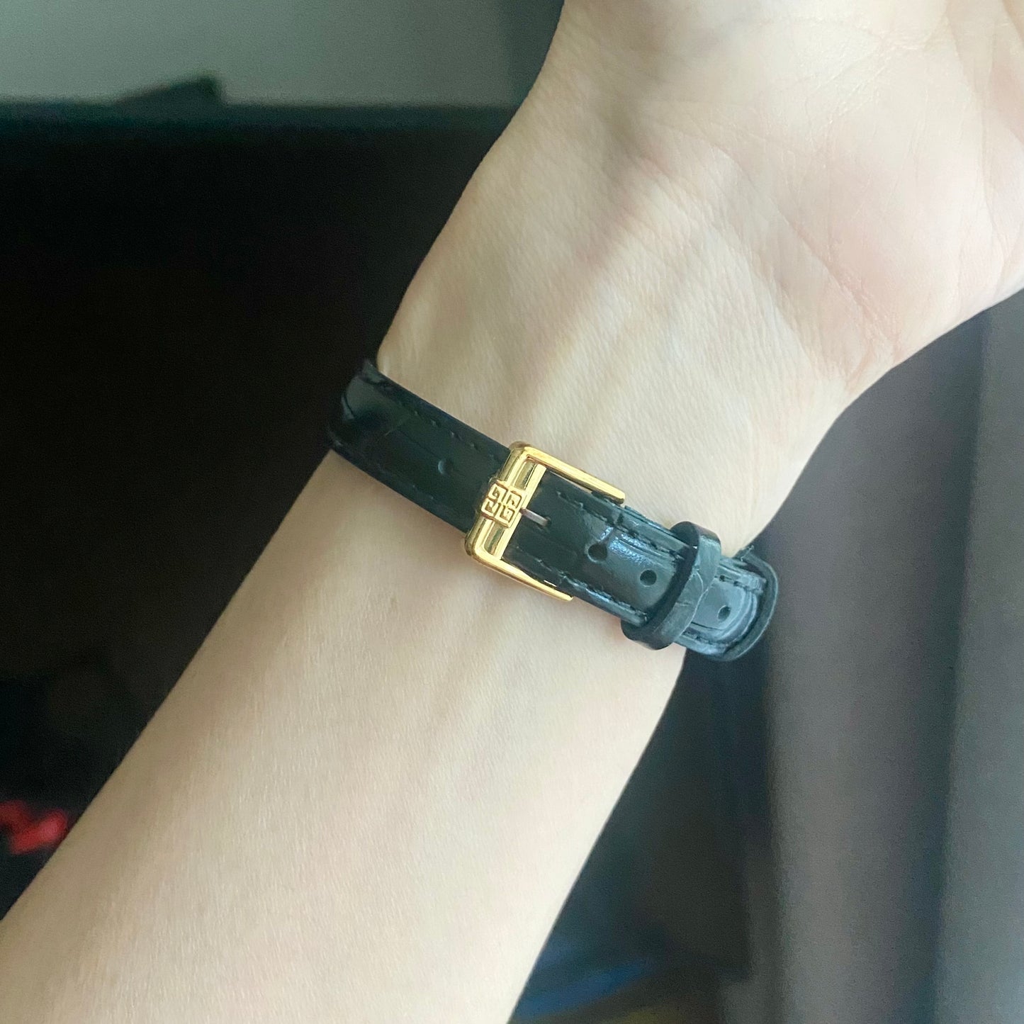 GIVENCHY ILIADE 18K Solid Gold