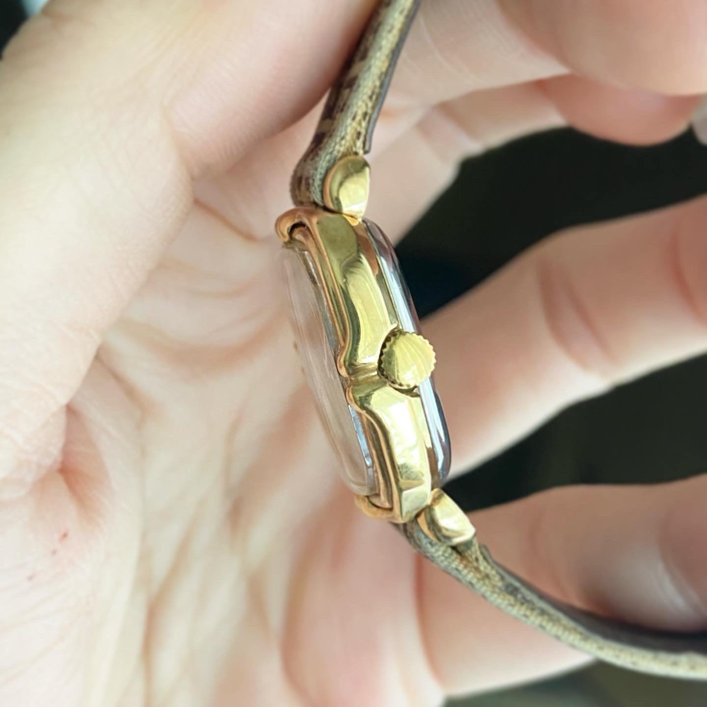 Pierre Balmain Hand-winding