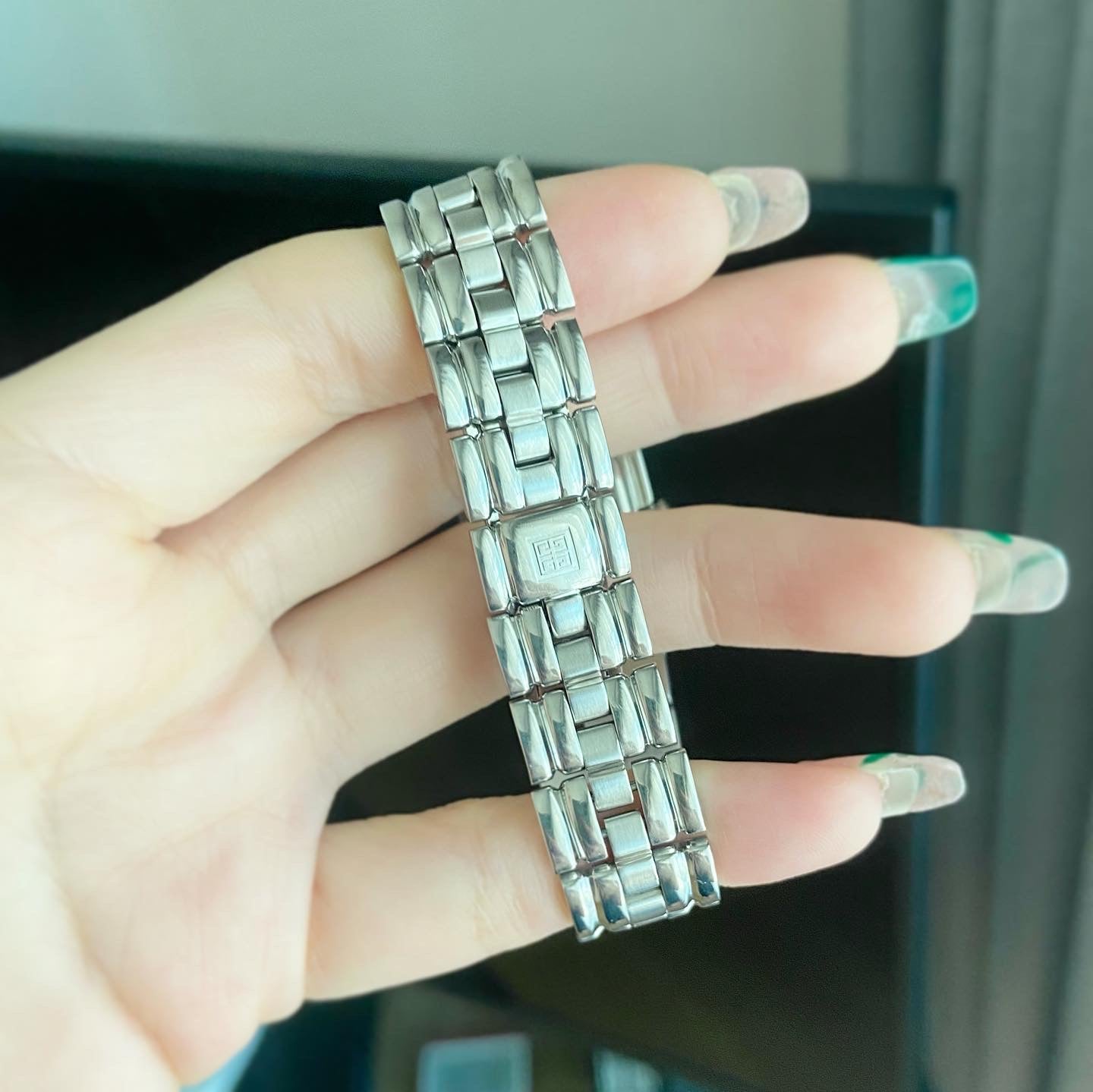GIVENCHY APSARA