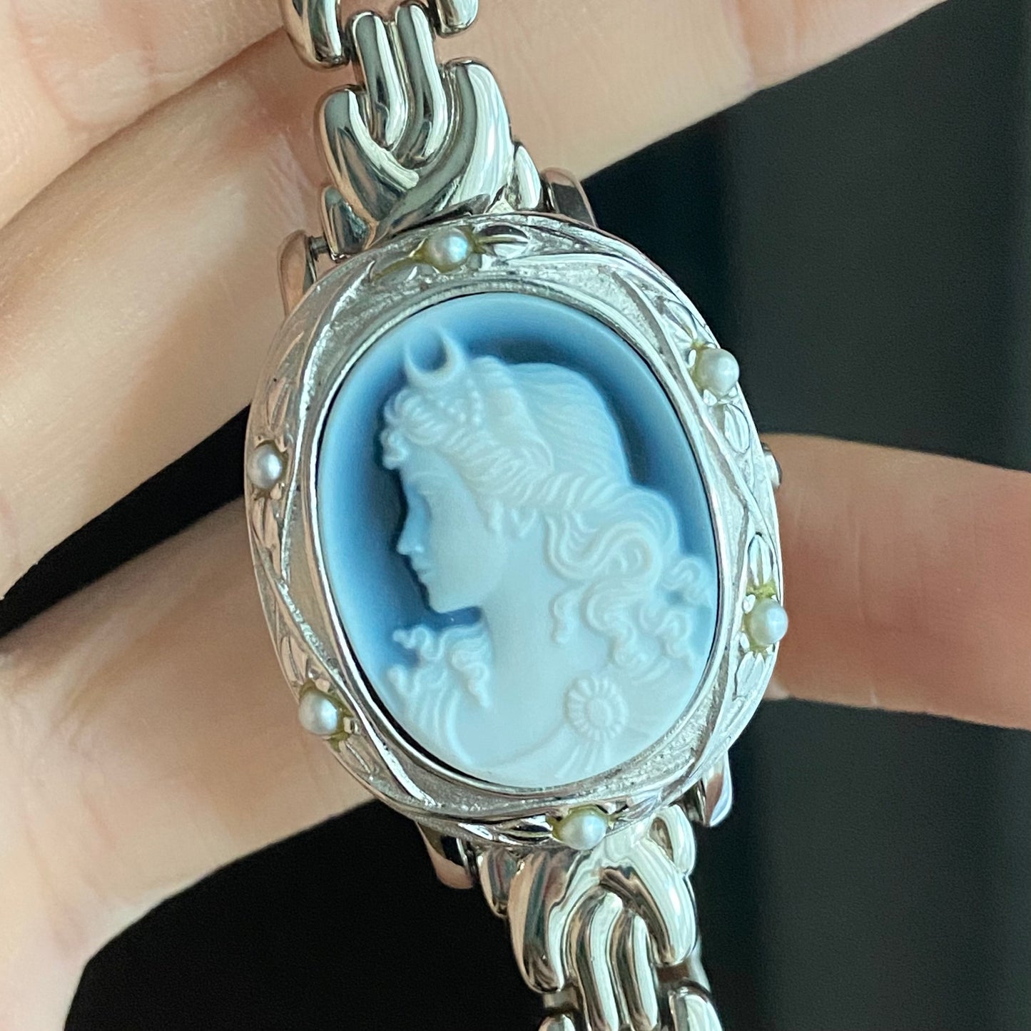 IEI Goddess Cameo