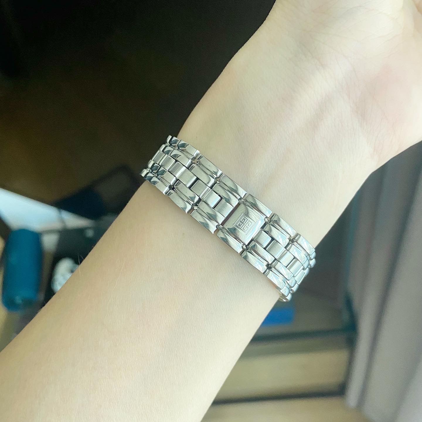GIVENCHY APSARA
