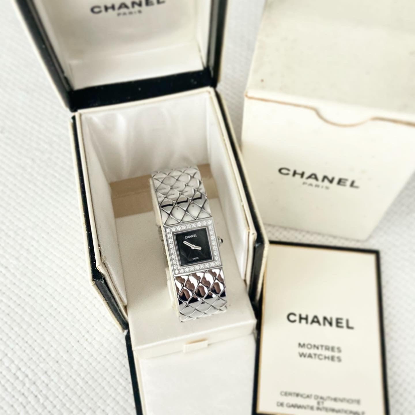 CHANEL Matelassé Diamonds