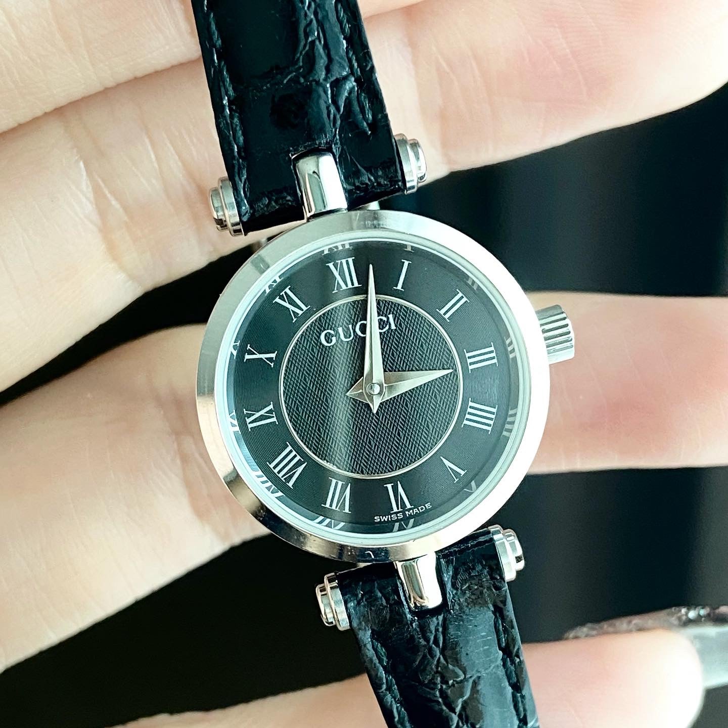 GUCCI 2040L