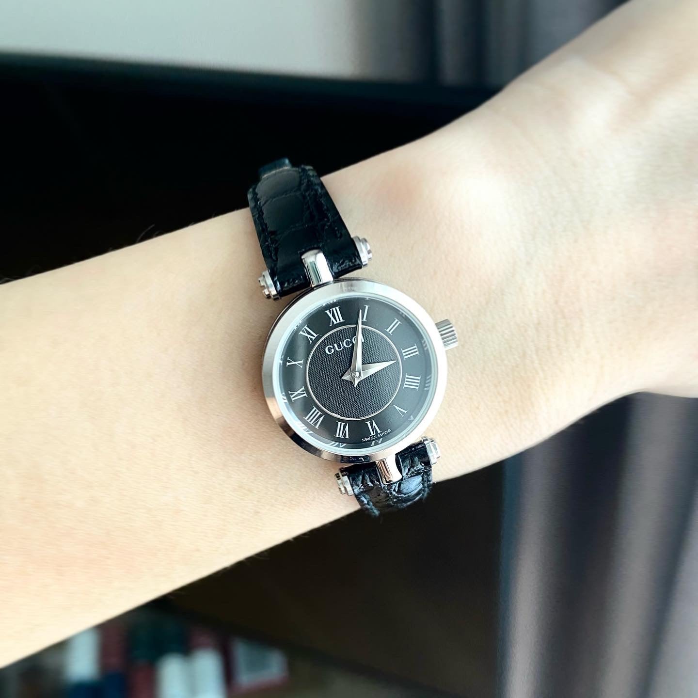 GUCCI 2040L