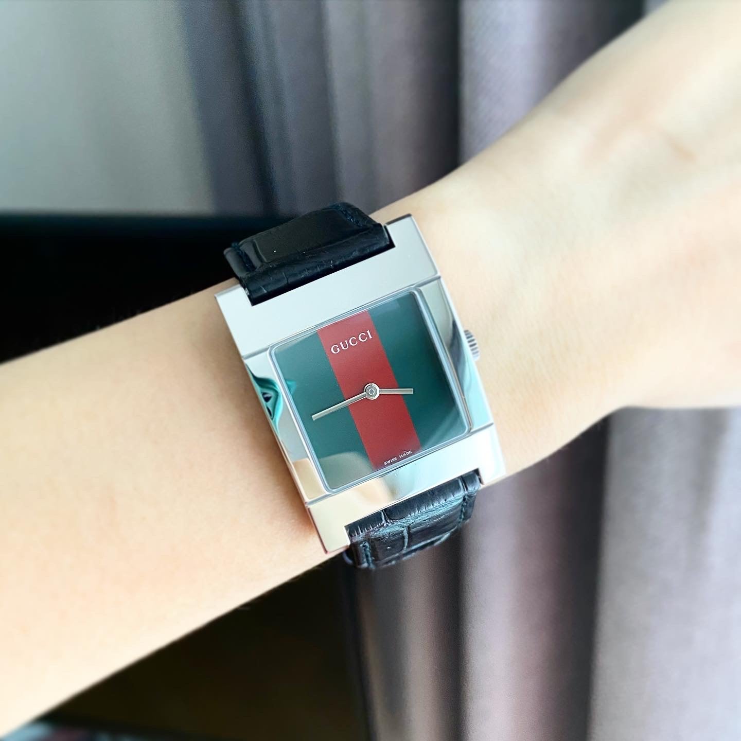 Gucci 7700M