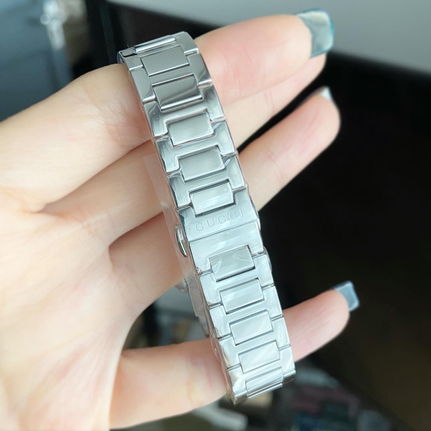 Gucci GG2570