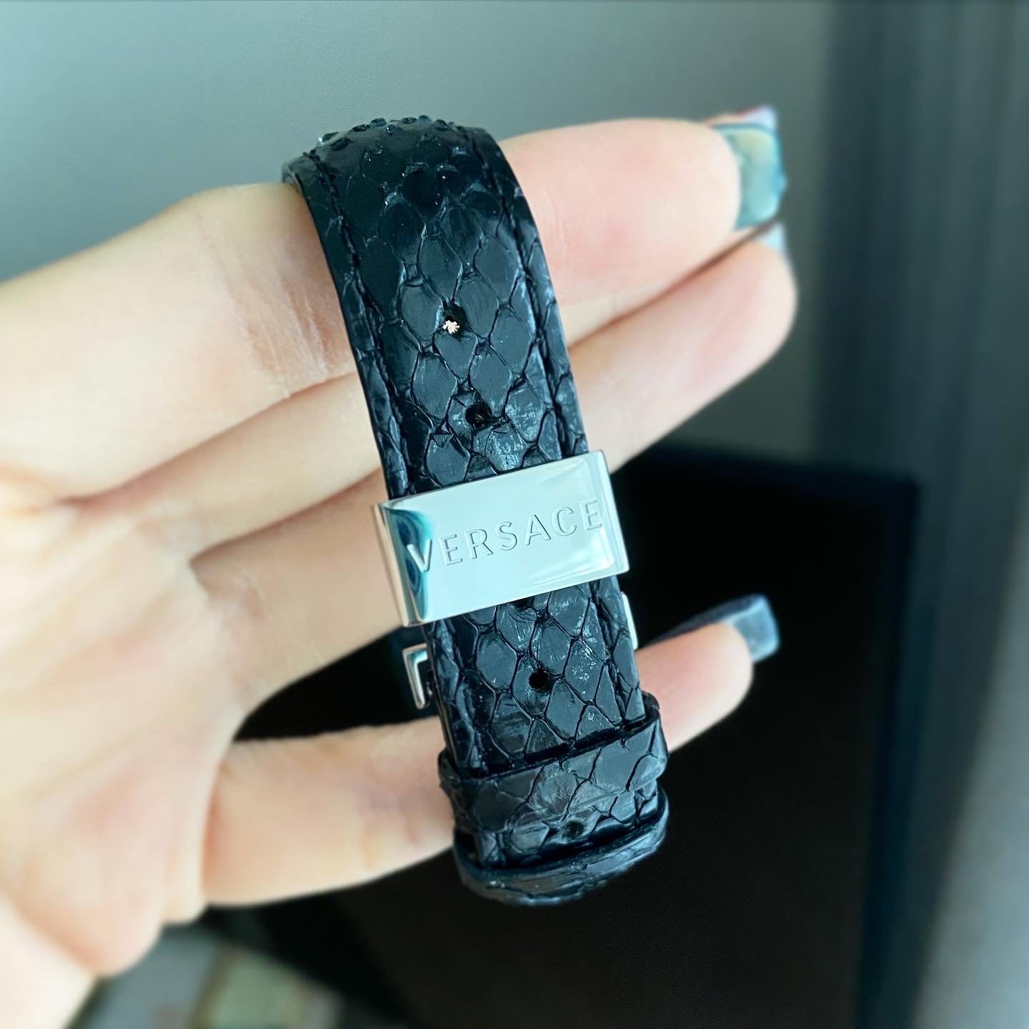 VERSACE 68Q Diamonds
