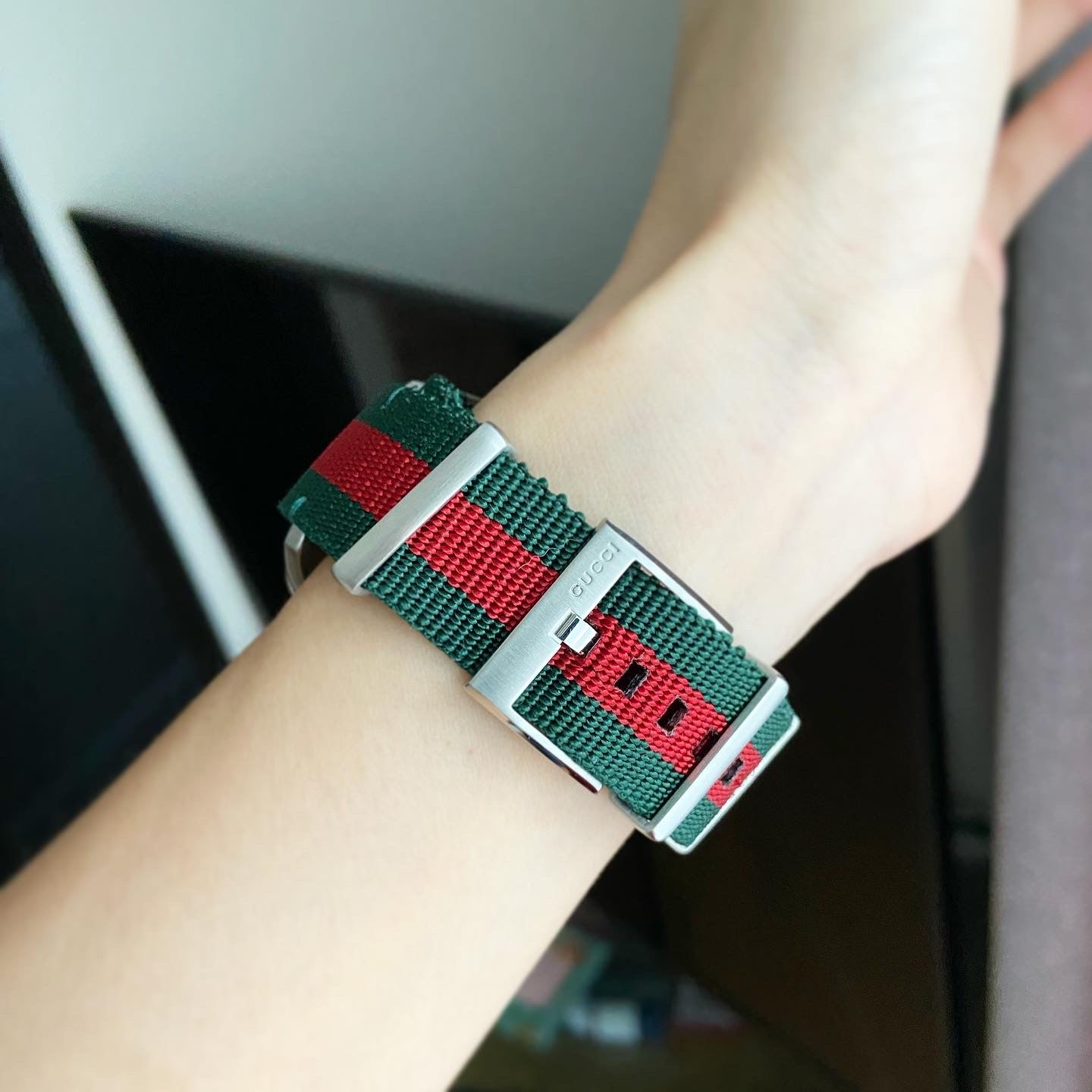 Gucci GG2570 YA142305