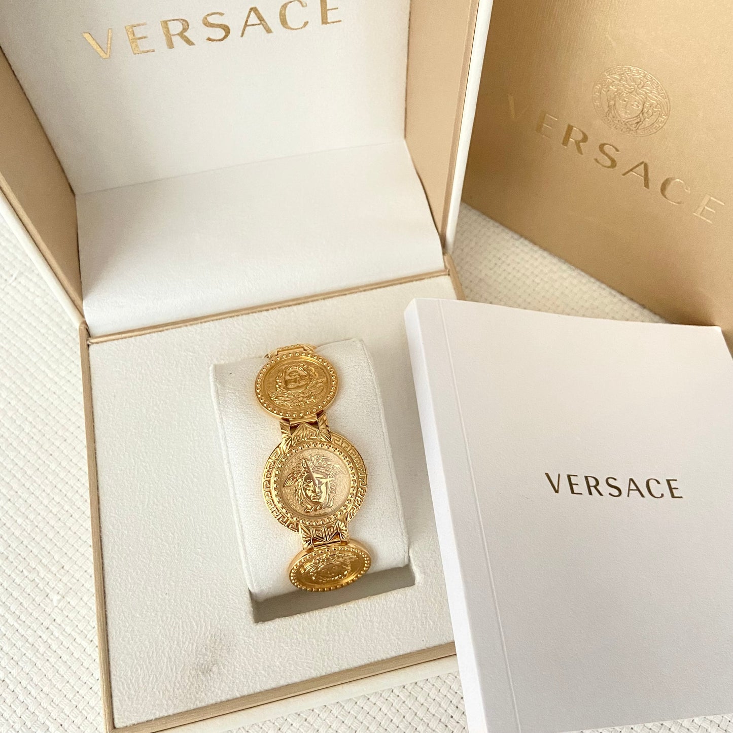 GIANNI VERSACE COIN