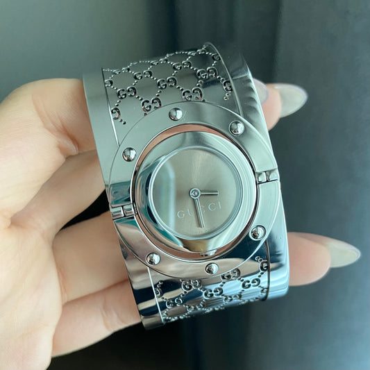 GUCCI Twirl 112 Brown