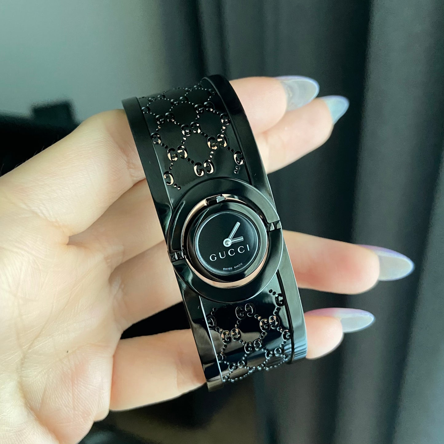 GUCCI 112 Twirl So Black