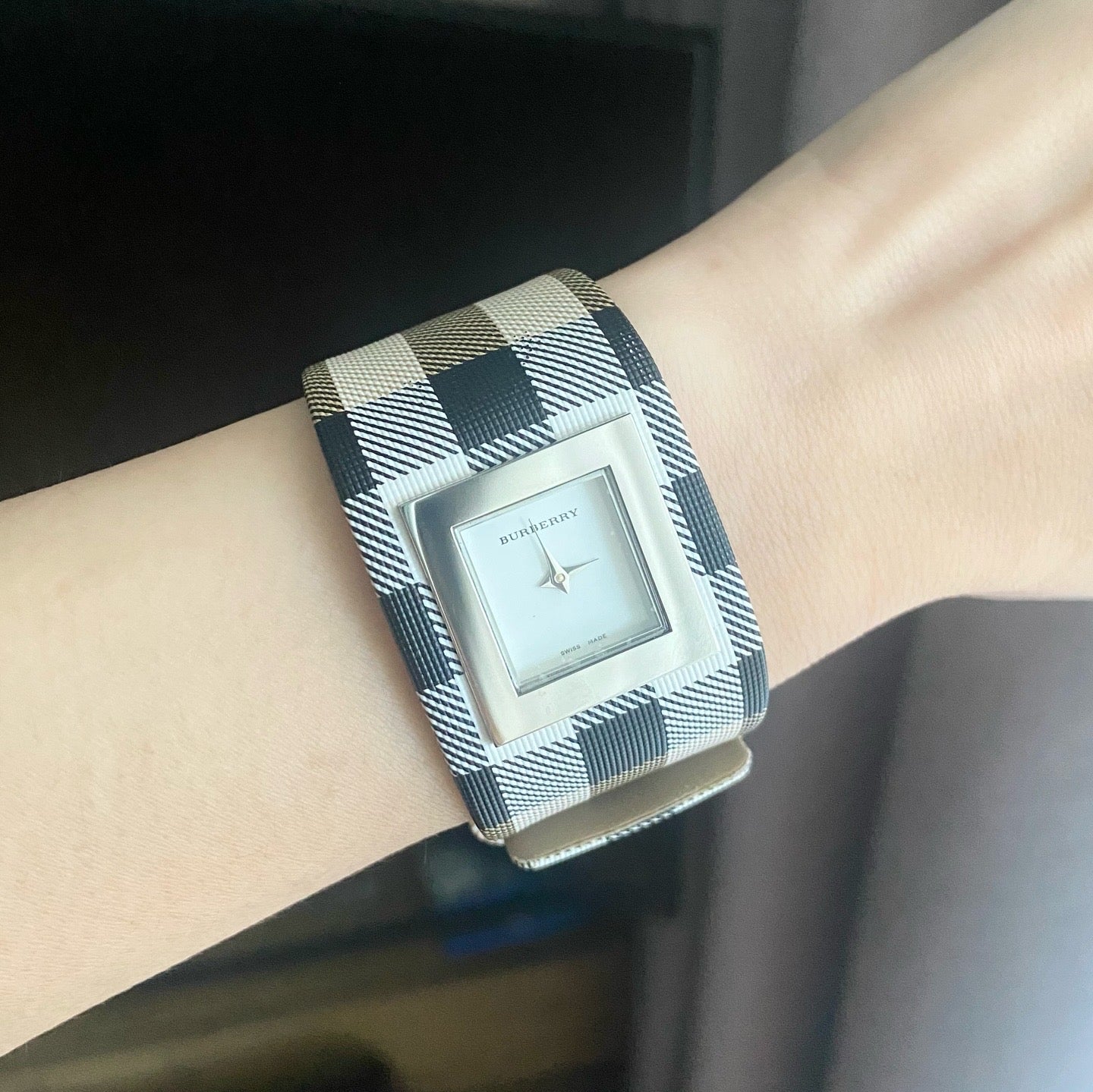 BURBERRY Cuff BU4000