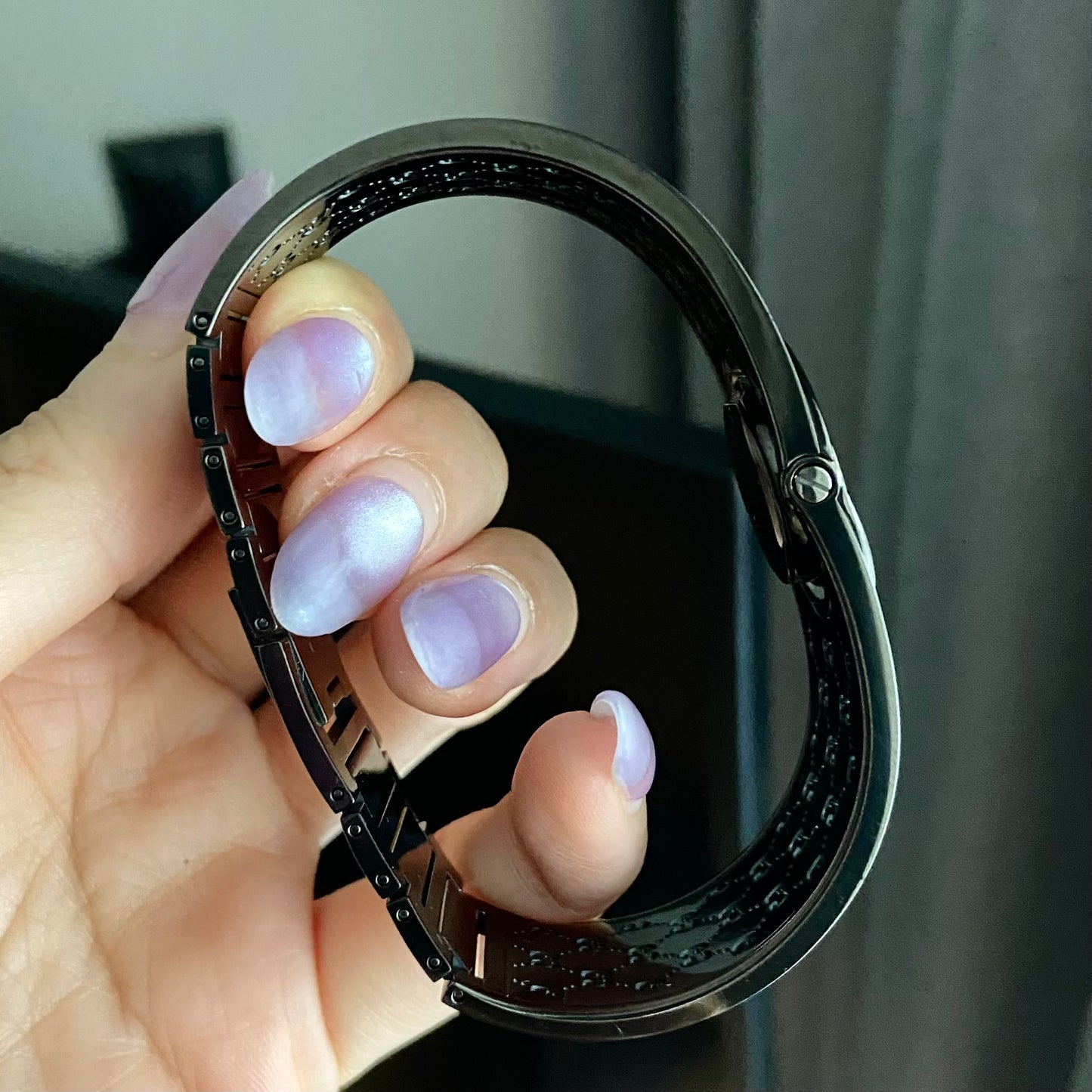 GUCCI 112 Twirl So Black