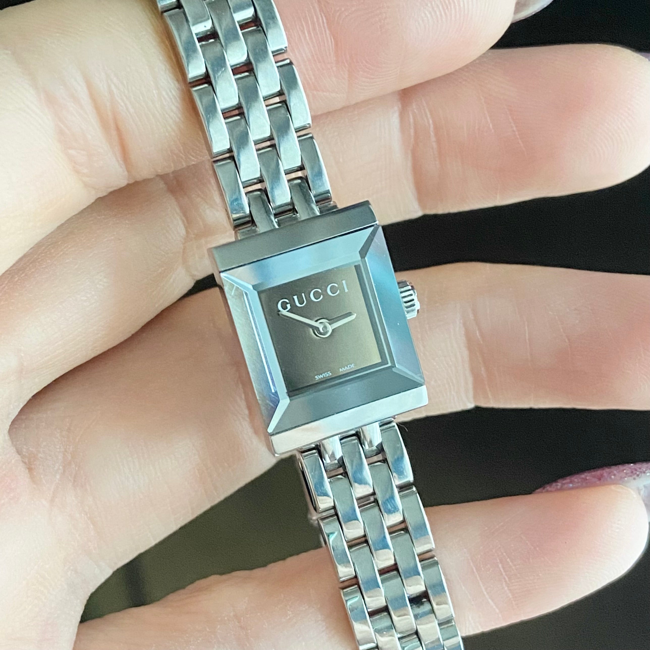 GUCCI G-Frame 128 Series YA128501 – Brand Name Gossip