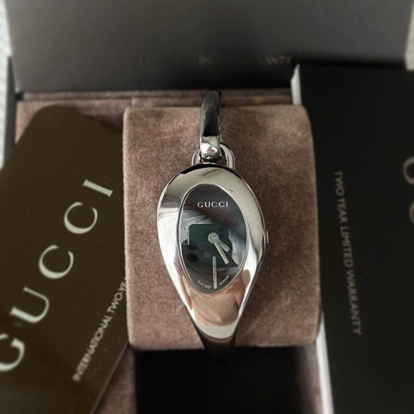 GUCCI 103 Horsebit YA103501 – Like new!