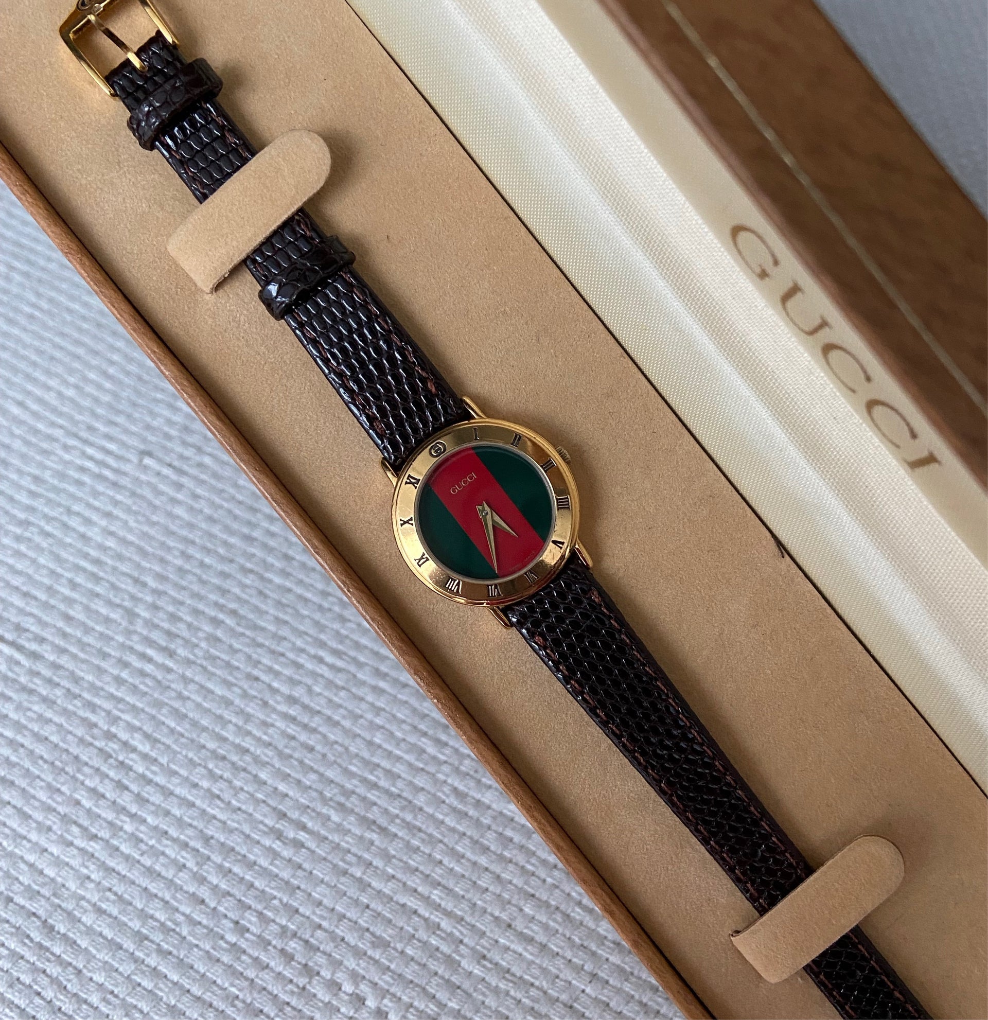 Gucci 3000.2.L